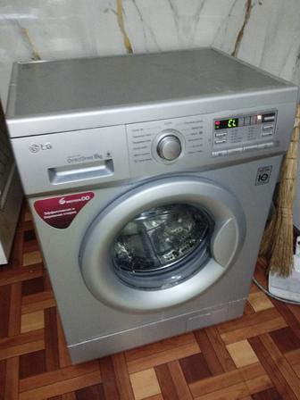 Продам стиральную машинку LG