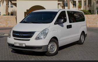 Аренда Hyundai H1 8 мест по месячно