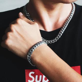 Браслеты, цепочки разных видов, брутальные