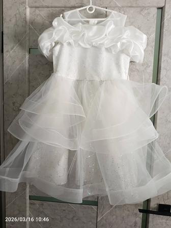 Нарядное платье для девочки