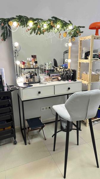 Сдам рабочее место визажиста