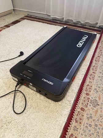 Беговая дорожка Genau Stride, в отличном состоянии