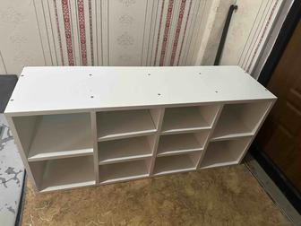 Продам обувницу белую