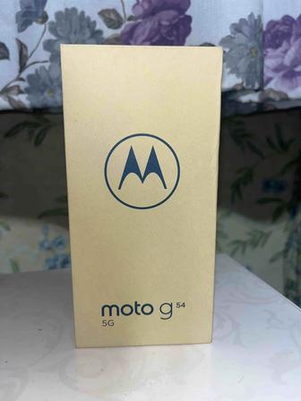 Продам Motorola Moto G54