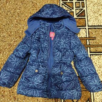 Демисезонная куртка для девочки