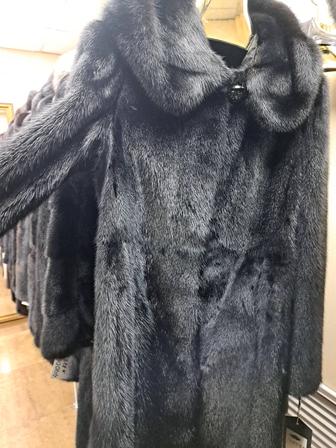 Продам НОРКОВУЮ шубу