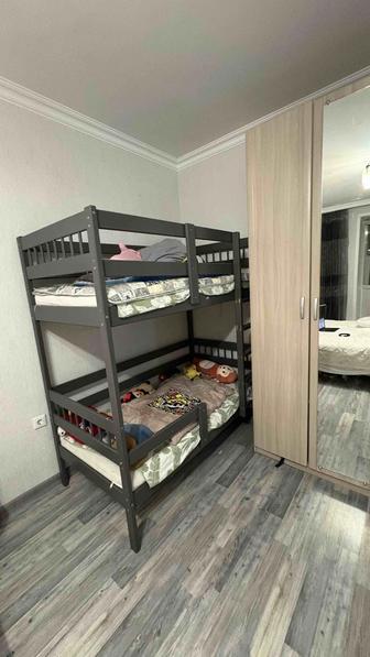 Продам двухъярусную кровать