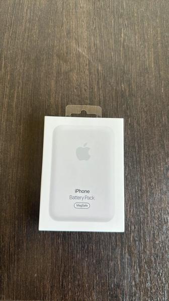 MagSafe battery pack