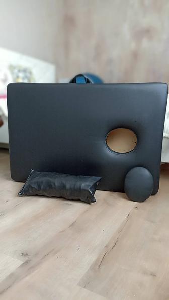 Продам новую кушетку черного цвета