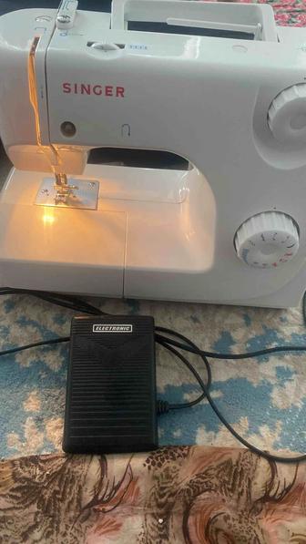 Швейная машинка