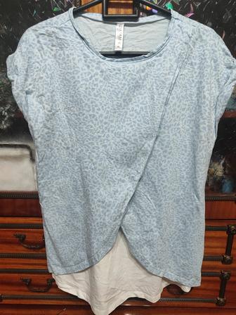 Футболка для беременных и кормящих