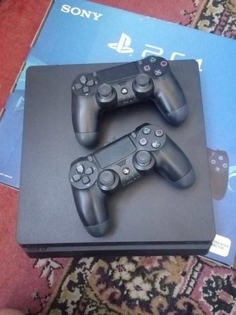 Продам playstation 4