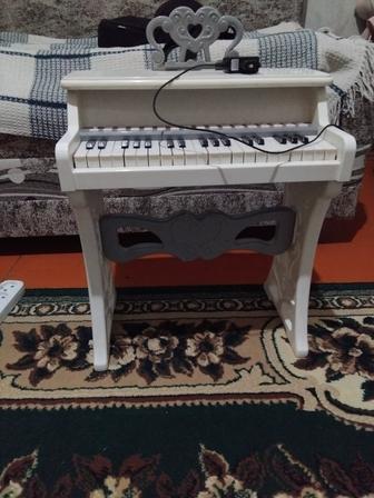 Продам детское пианино