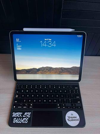 Продаю IPad Air 4 и весь набор вместе