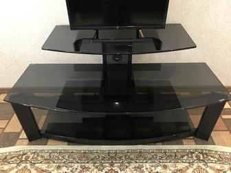 Продаю ТВ тумбу Mart под телевизор, в отличном состоянии