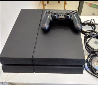 Продам Sony PS4