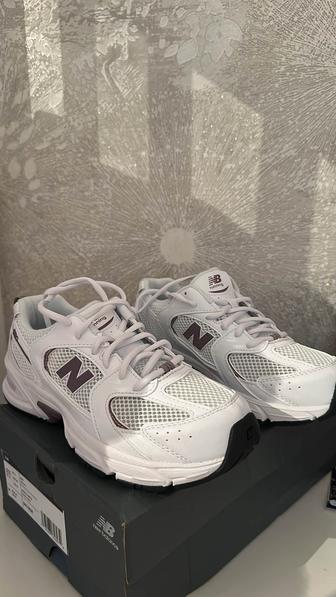 Продам кроссовки NB оригинал
