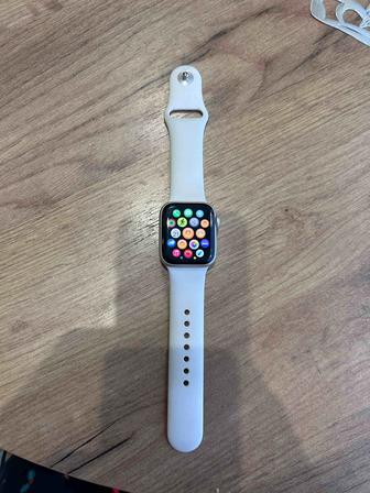 Продам Apple Watch