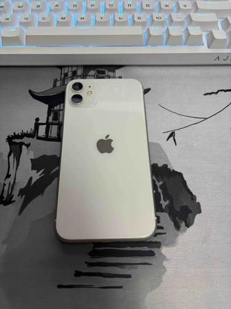 Продам iPhone 11 64GB Белый (б/у, отличное состояние)