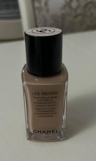 Тональный крем Chanel