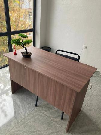 Продам офисный стол