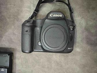 Продам фотоаппарат Canon EOS 5D mark III