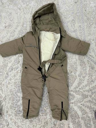 Продам комбинезон зимний