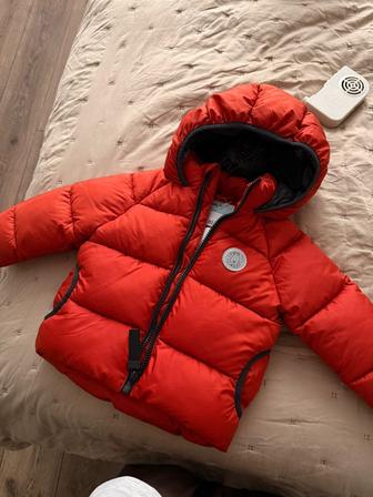 Продам куртку для мальчиков