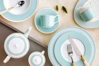 Продам посуду,в отличном состоянии