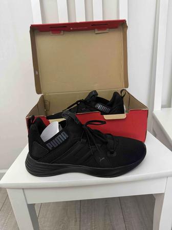 Продам новые мужские кроссовки Puma