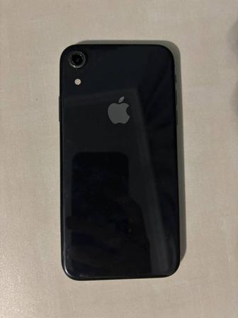 Продам IPhone XR