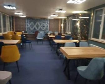 Столы и стулья для кафе и ресторанов бу