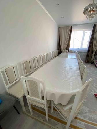 Стол со стульям