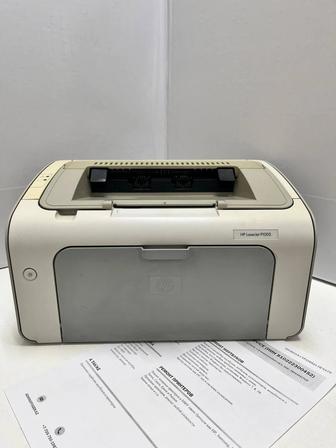 Принтер HP P1005 в хорошем состоянии. В комплекте картридж и шнуры