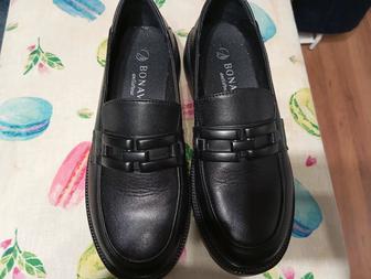 Продам новые туфли