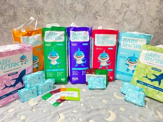 Продам подгузники/трусики Baby Shark