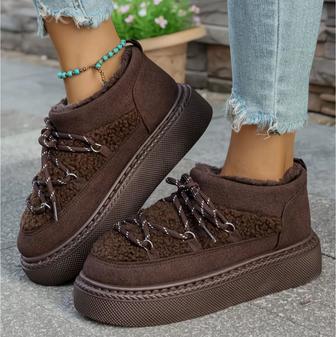 Продаются угги 4000тг