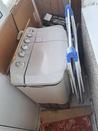 Продам стиральую машину