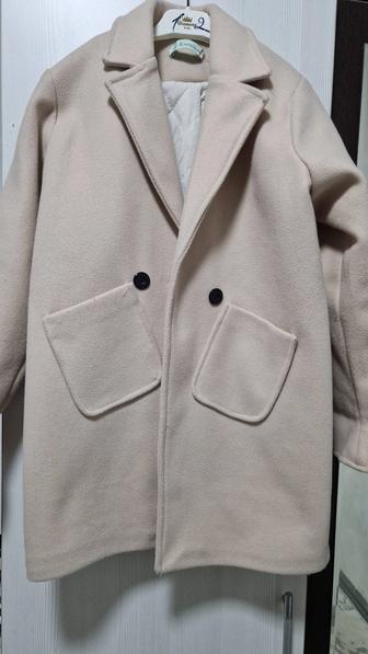 Пальто на девочек