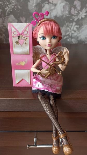 Продам куколку Ever After High