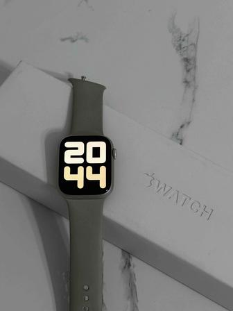 Apple watch 8