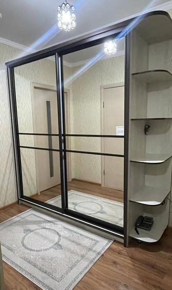 Продается отличный шкаф купе