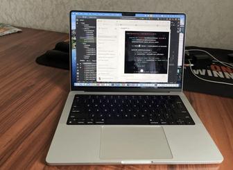 MacBook Apple M1 Pro 14