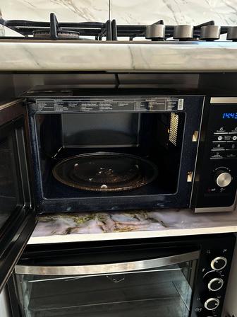 Микроволновая печь