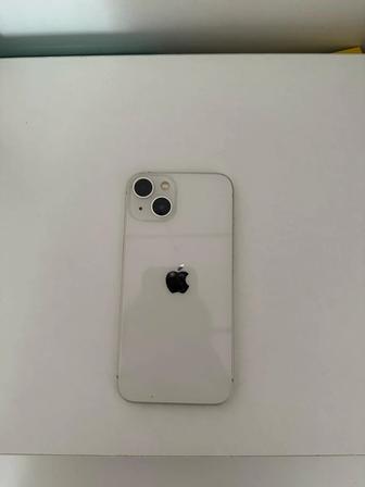 Продам IPhone 13