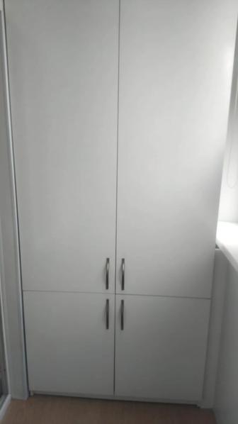 Продам кухонные шкафы, двери белые межкомнантные