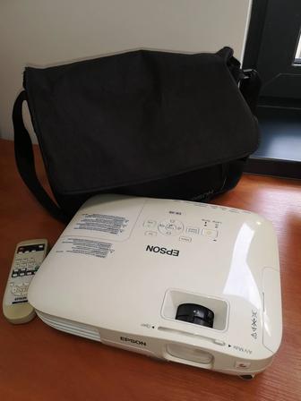 Проектор Epson EB-X8