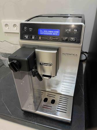 Кофемашина Delonghi