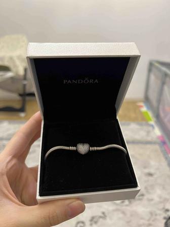 Продам браслет Pandora оригинал