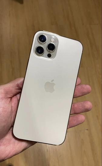 Продам айфон 12 про